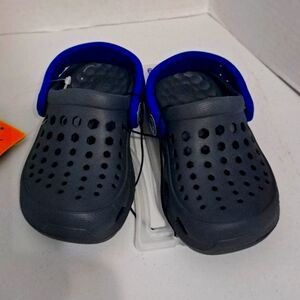 Joybees Boys Active Clog Easy to Clean Slip-On Water Shoes Chorcoal/Blue 6/7 NWT
